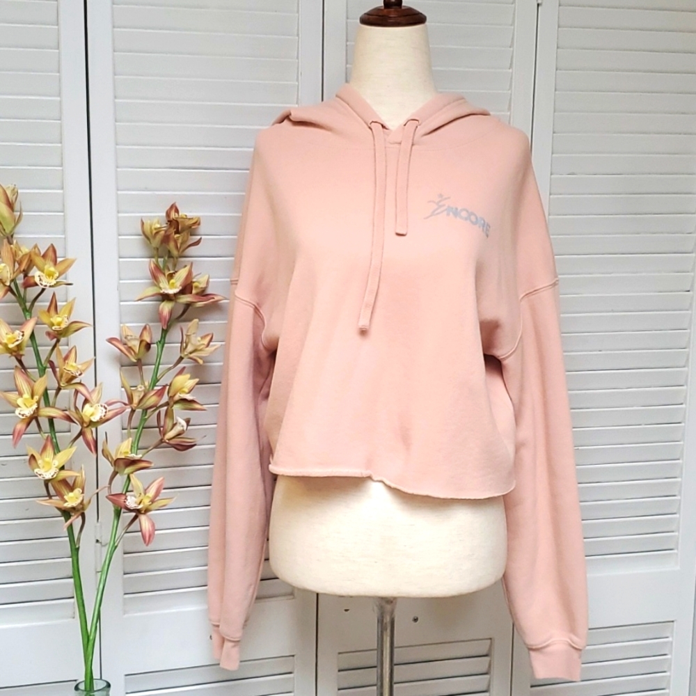 Bella + Canvas Peach Encore Cropped Hoodie Size M